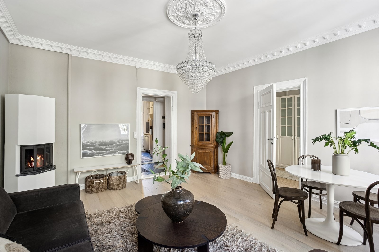 Rommet fremstår i tillegg enkelt å innrede med flere gode møbleringsmuligheter. Galleribilde