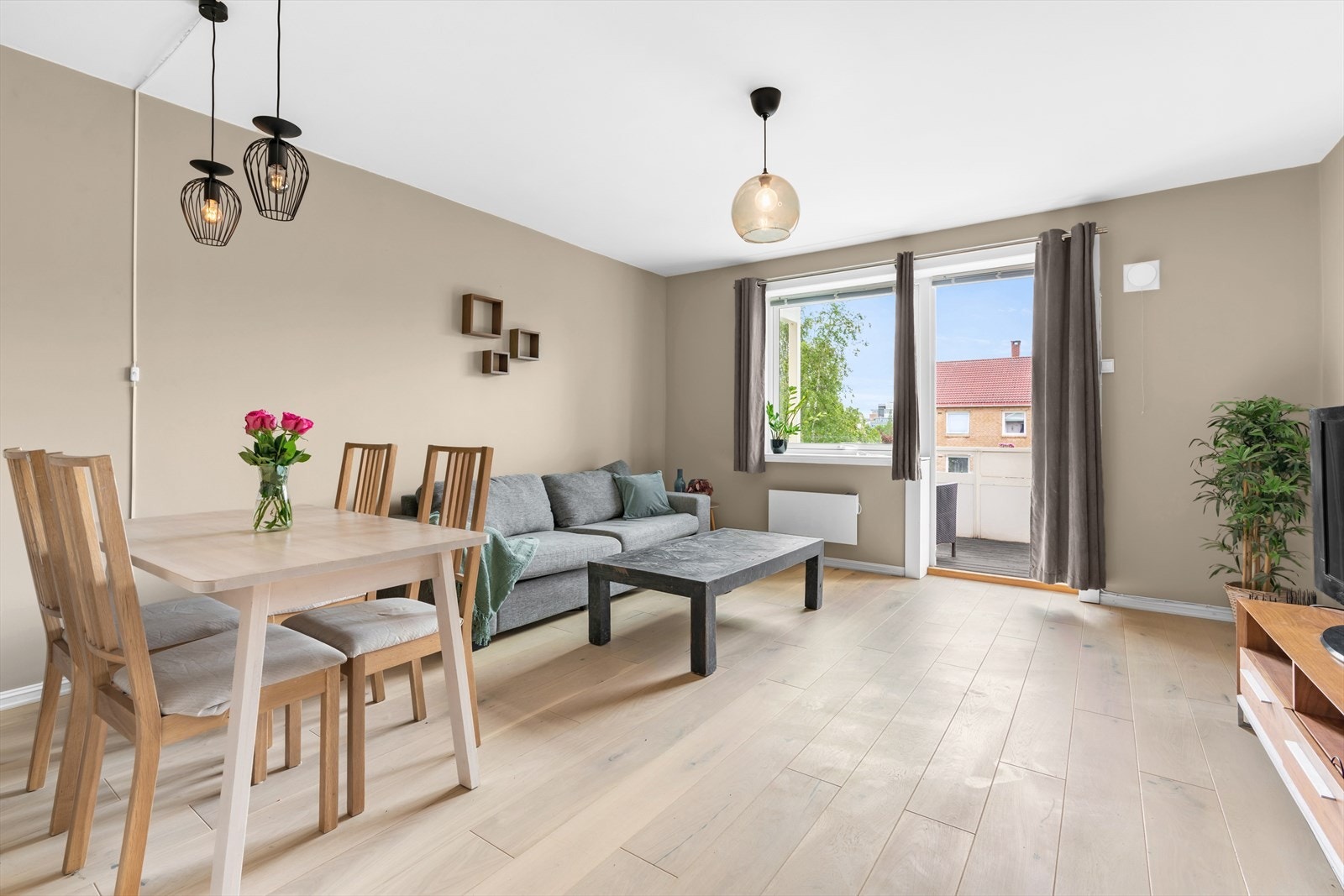 Velkommen til Tvetenveien 21 - Presentert av Aktiv v/Siv Ødegaard Galleribilde