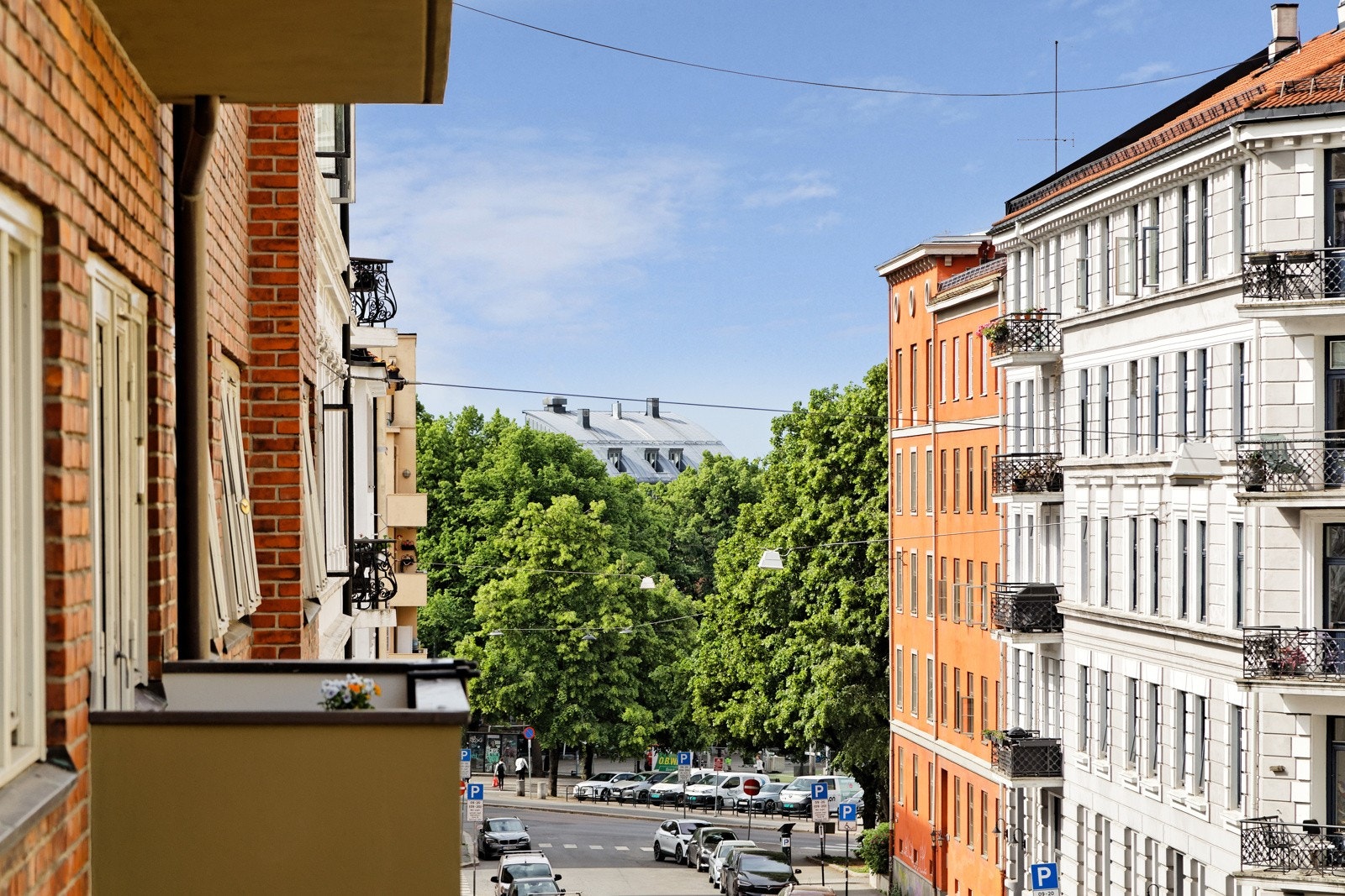 Leiligheten har en sentral og populær beliggenhet mellom Bislett Stadion og St. Hanshaugenparken Galleribilde