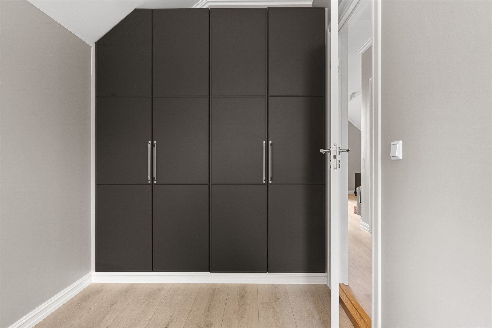 Soverom nr. 2, 3, 4 og 5 passer også perfekt som barnerom, gjesterom eller kontor. Galleribilde