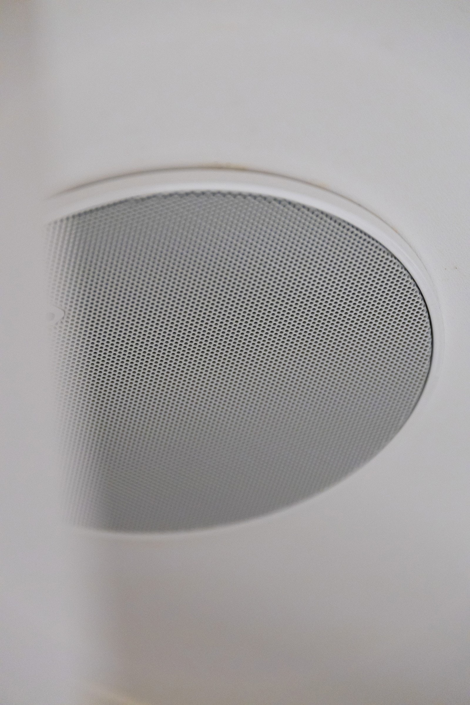 Badet har to høytallere. Bluetooth dab radio. Galleribilde