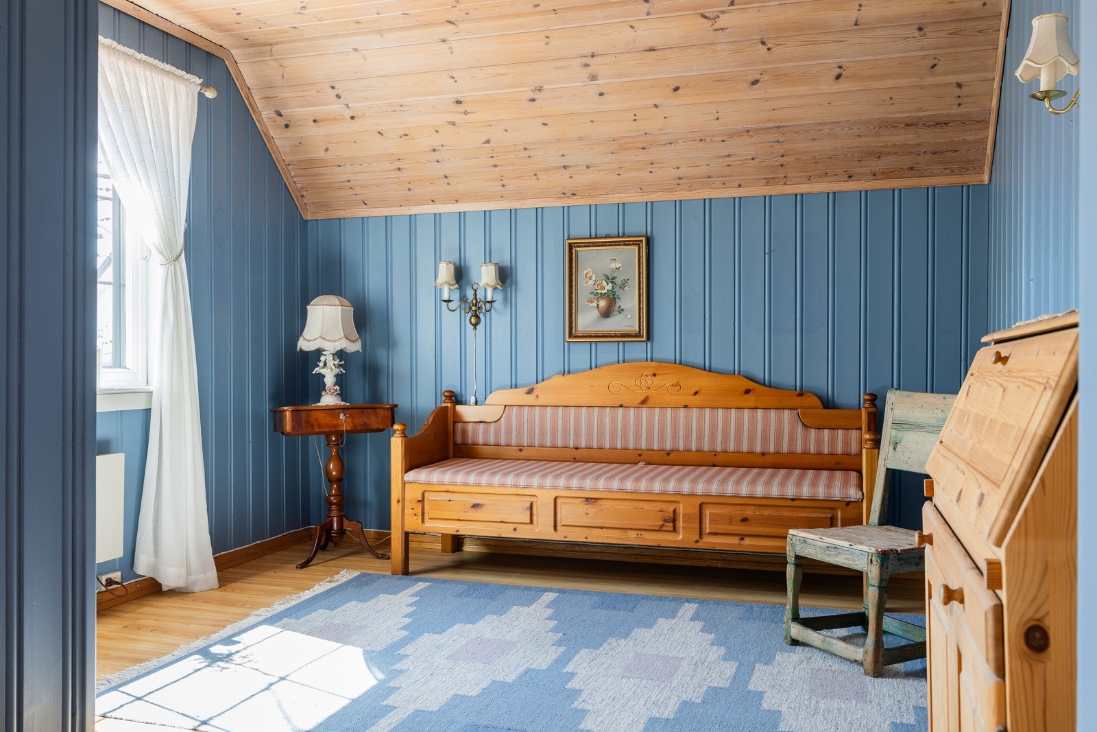 Toppetasjen har mulighet for tre soverom. Galleribilde