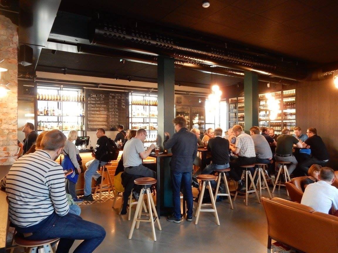 Her finner du også EC Dahls Bryggeri og Pub hvor man kan nyte gode middager med venner Galleribilde