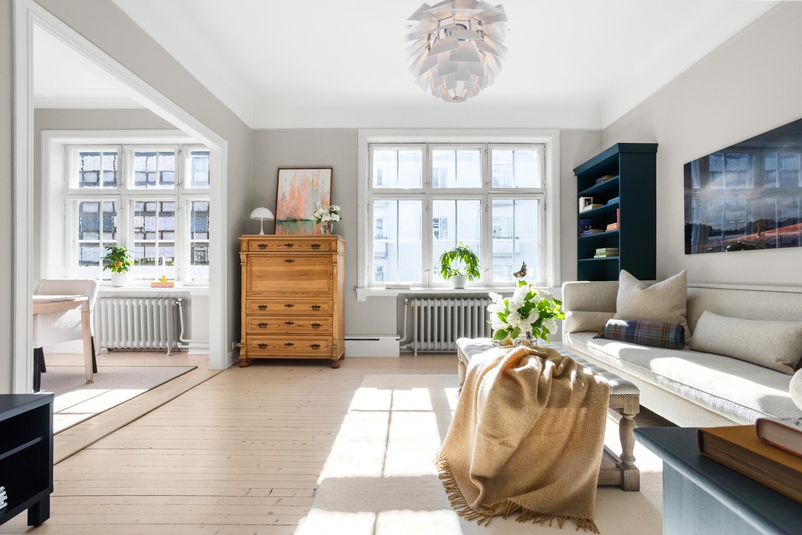 PrivatMegleren Aksept v/ Guri Leinæs har gleden av å presentere denne klassiske og pene selveierleiligheten på Frogner! Galleribilde