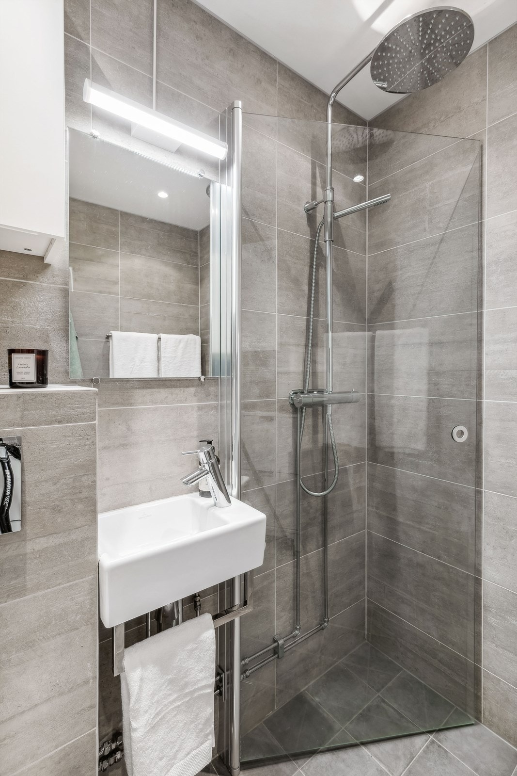 Badet er overflateoppusset og innredning er byttet i 2019 Galleribilde