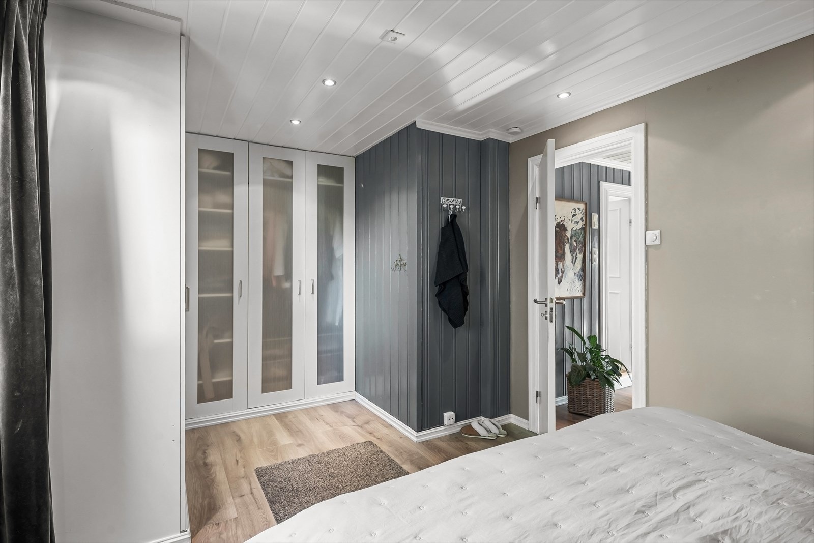 Samtidig som det er mye garderobeplass Galleribilde