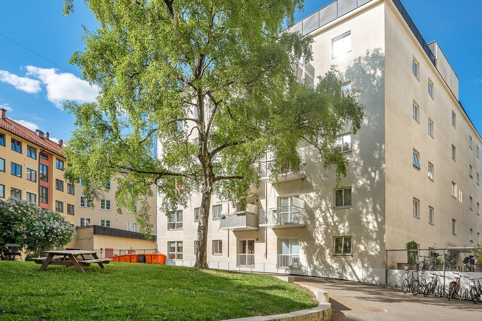 Fasade. Galleribilde