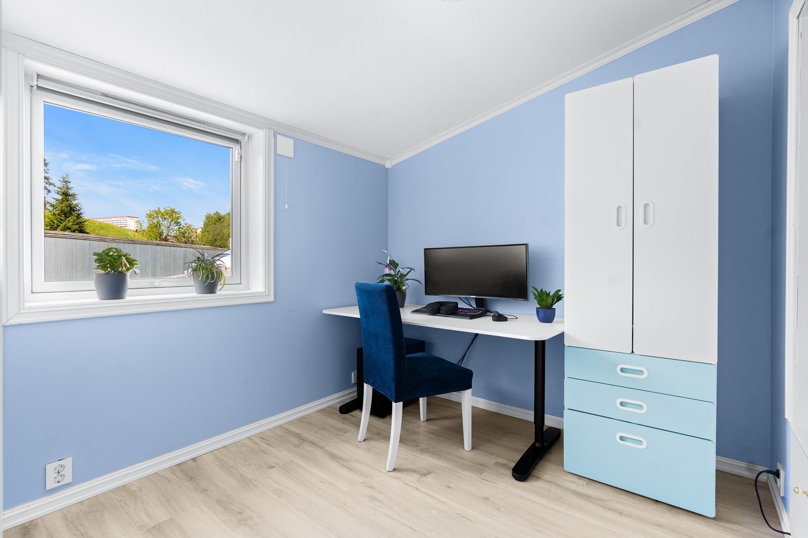 Det andre soverommet er lyst og luftig. Galleribilde