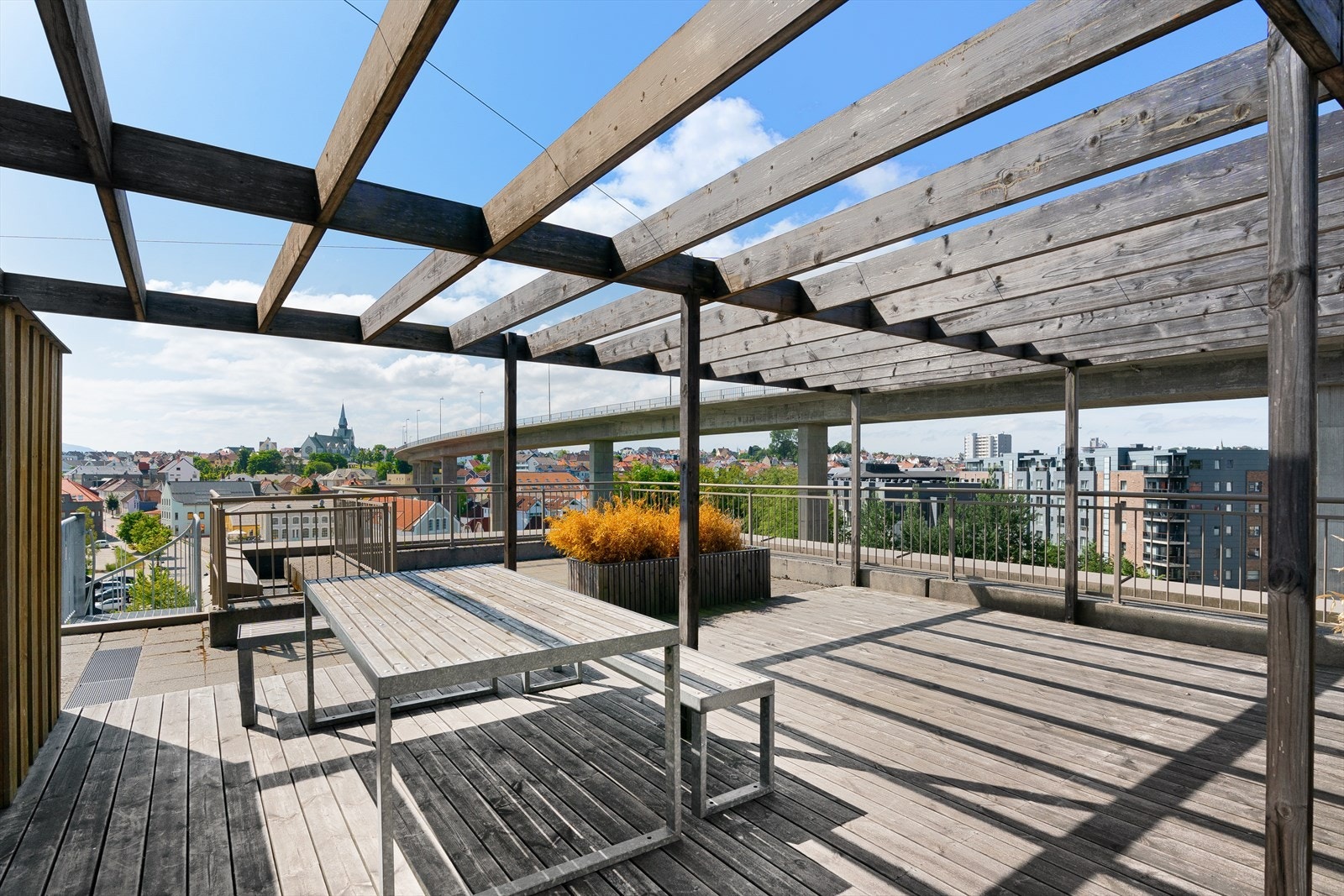 Felles takterrasse - fantastisk solforhold Galleribilde