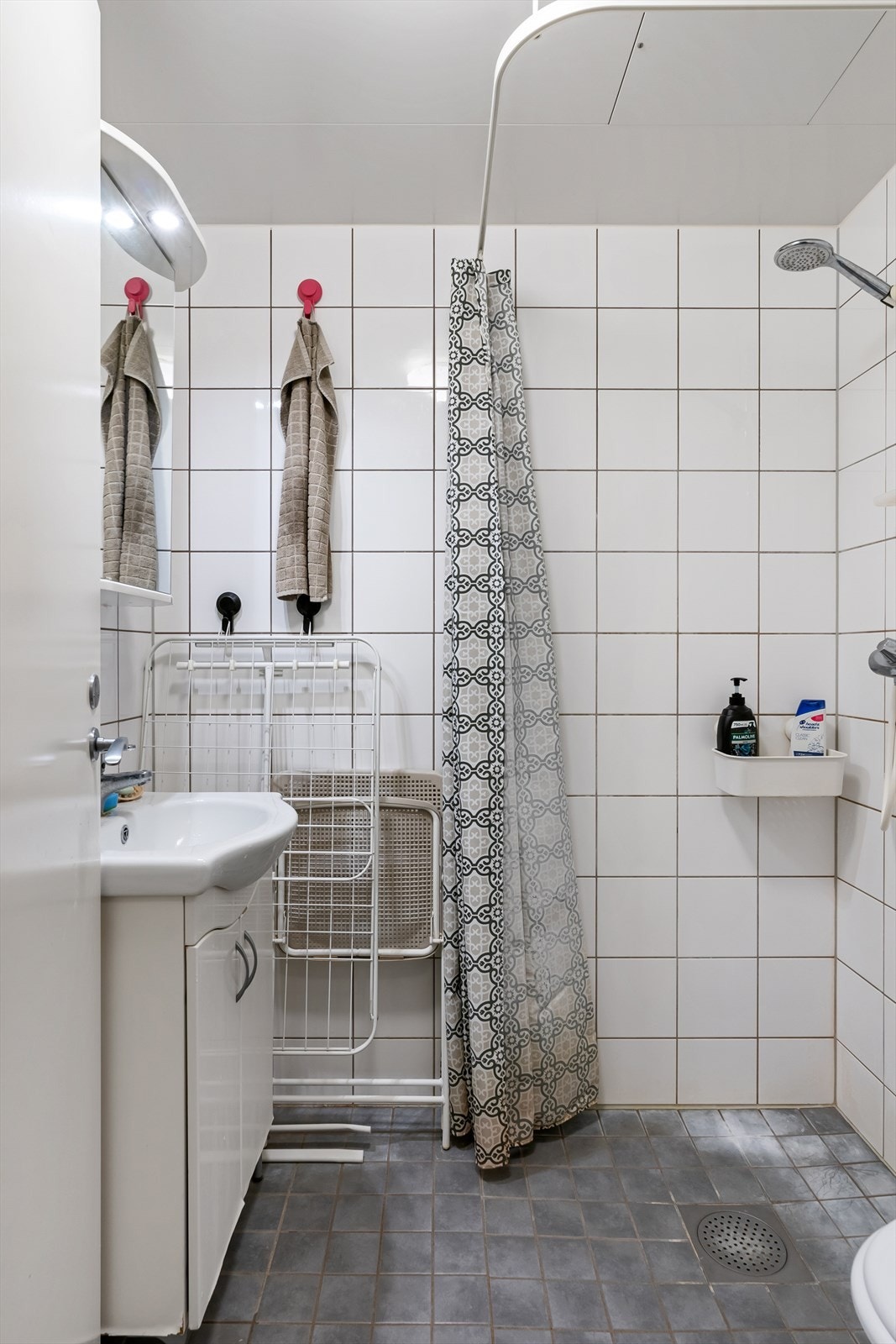 Hybel - bad Galleribilde
