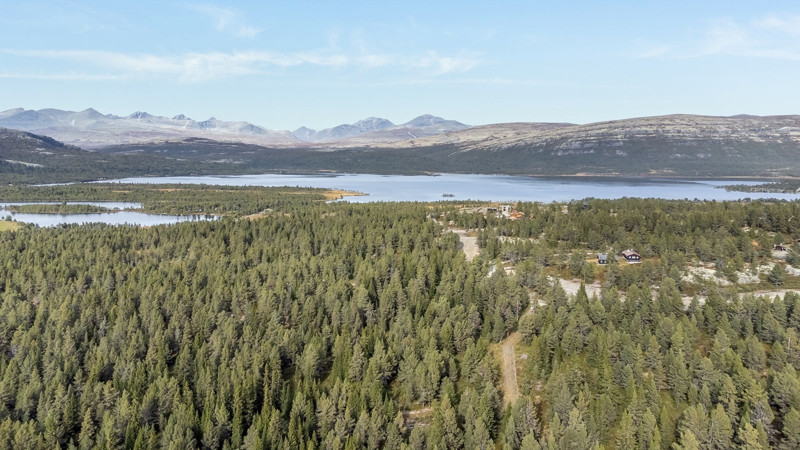 Velkommen til Vålåsjøvegen 81 - Tomt som ligger fint og usjernert til på Kvamsfjellet. Galleribilde