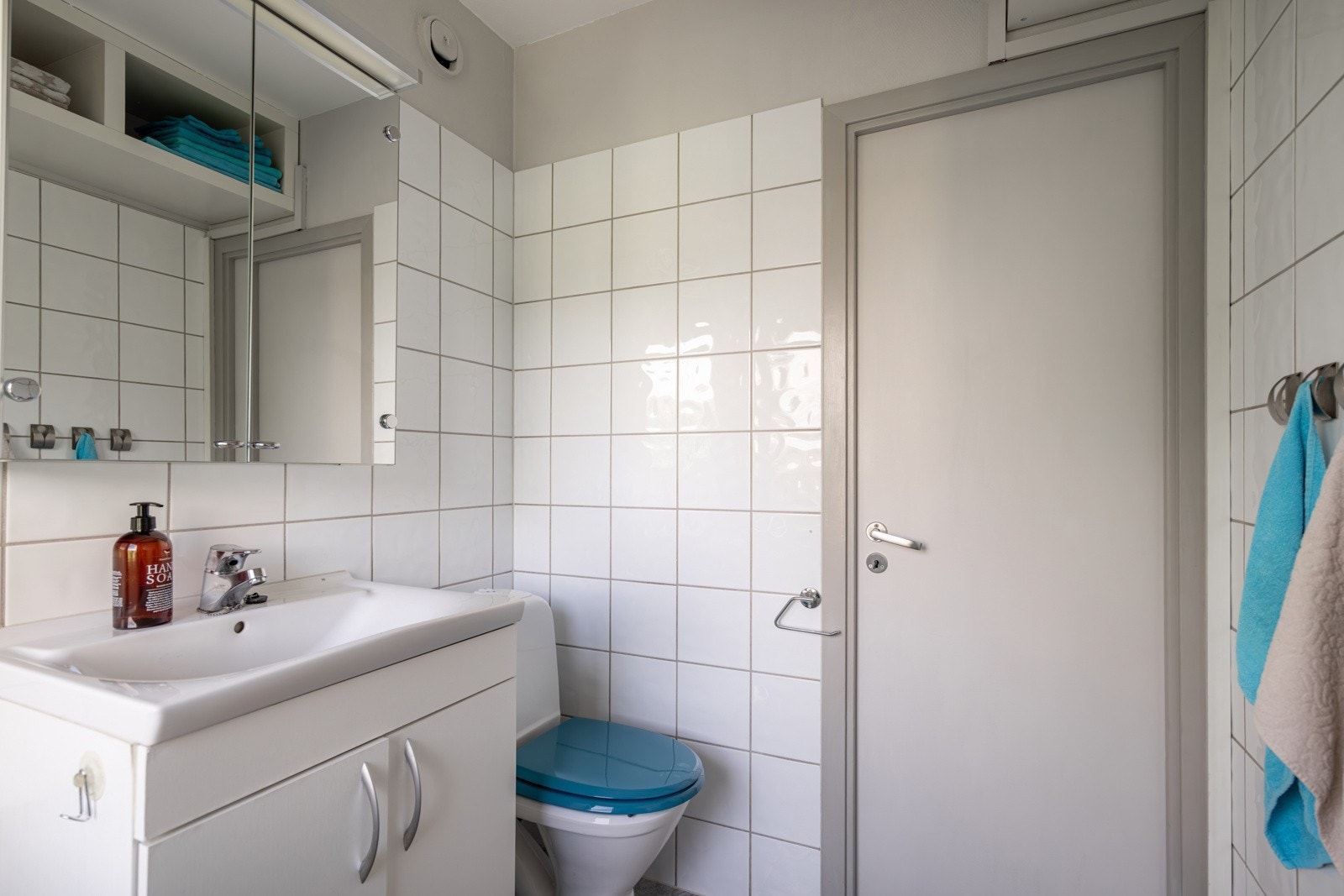 I tillegg til eget opplegg for vaskemaskin har du også tilgang til gratis fellesvaskeri som ligger i kjelleren i samme oppgang som leiligheten. Galleribilde
