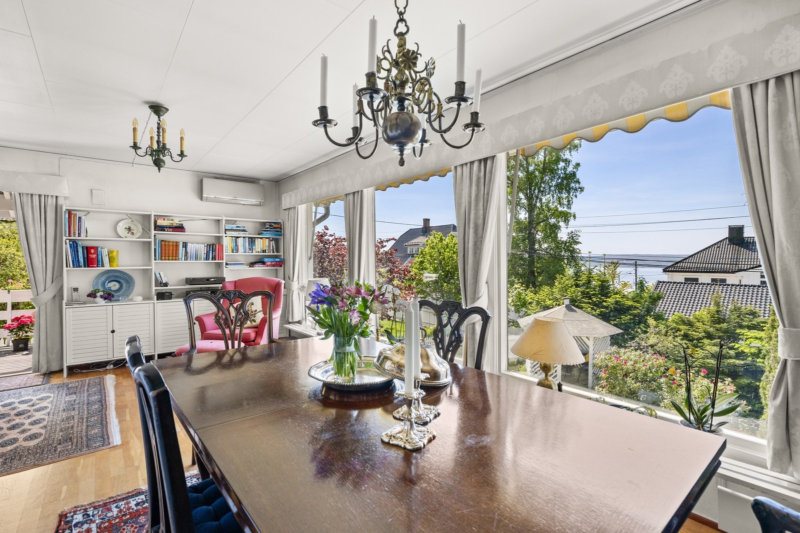 Stue/spisestue Galleribilde