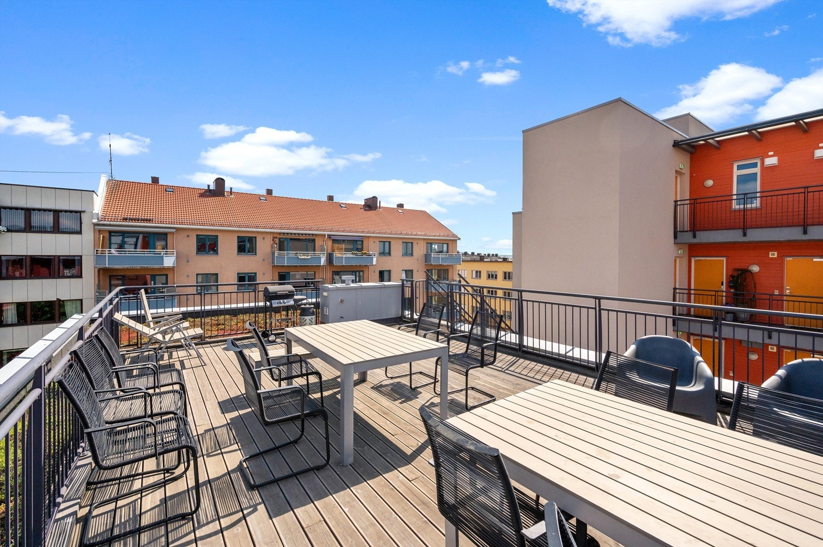 Takterrasse. Galleribilde