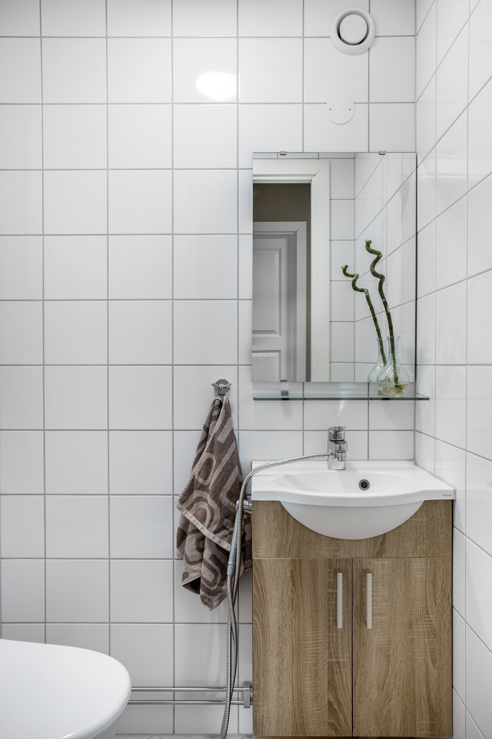 Boligen har et praktisk separat toalettorm. Galleribilde