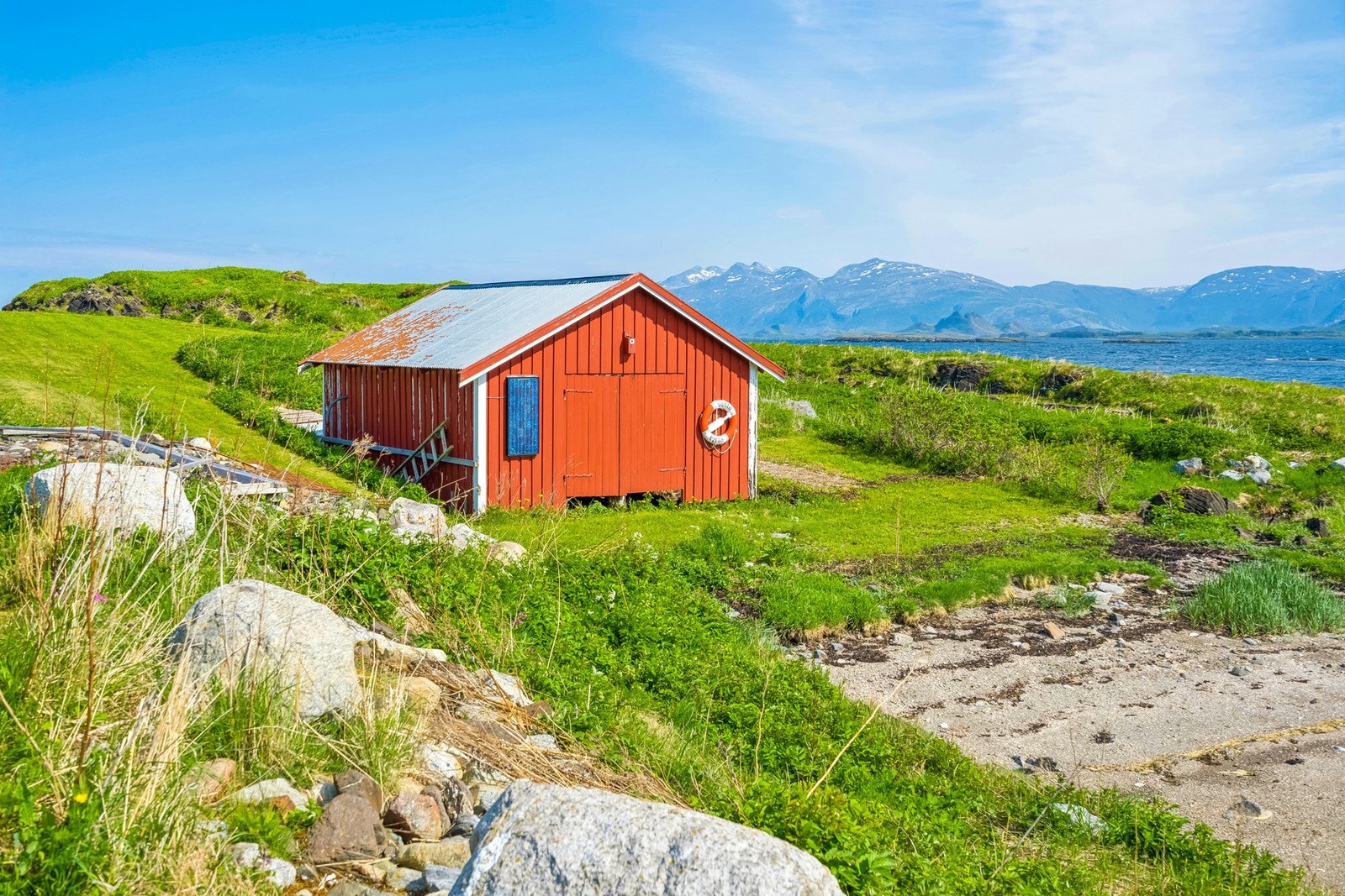 Naustet har et bruksareal på ca. 27 kvm Galleribilde