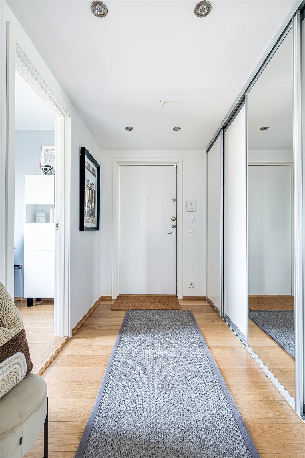 Her har du også dørcallingssystem, slik at du enkelt kan slippe inn gjestene. Galleribilde