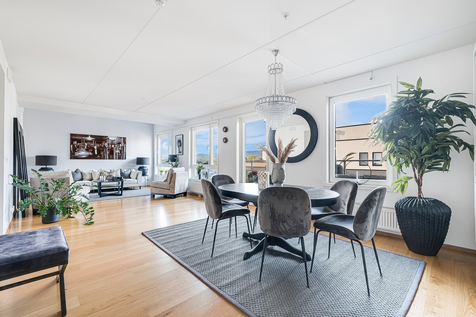 Dersom du trenger et fjerde soverom, kan dette enkelt etableres i stuen. Galleribilde