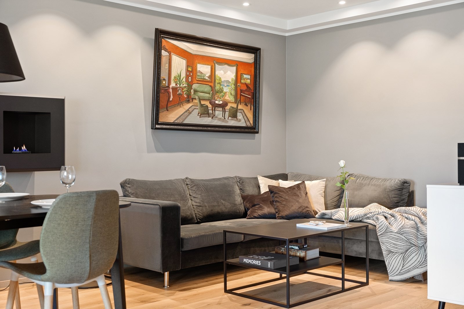 - Varmtvann, internett og kabel-TV er inkludert i felleskostnadene - Galleribilde