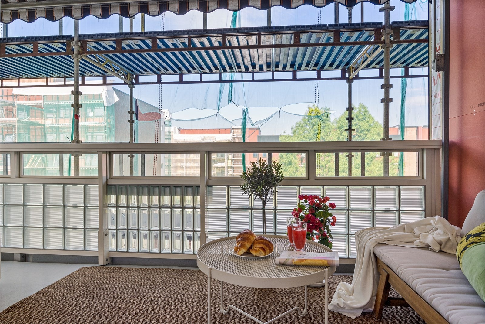 - Vestvendt balkong på ca. 10 kvm - Galleribilde