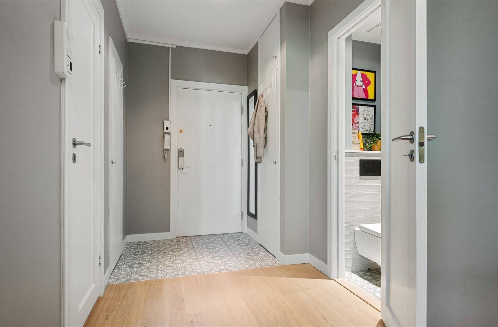 Leiligheten har rikelig med oppbevaringsplass. Galleribilde