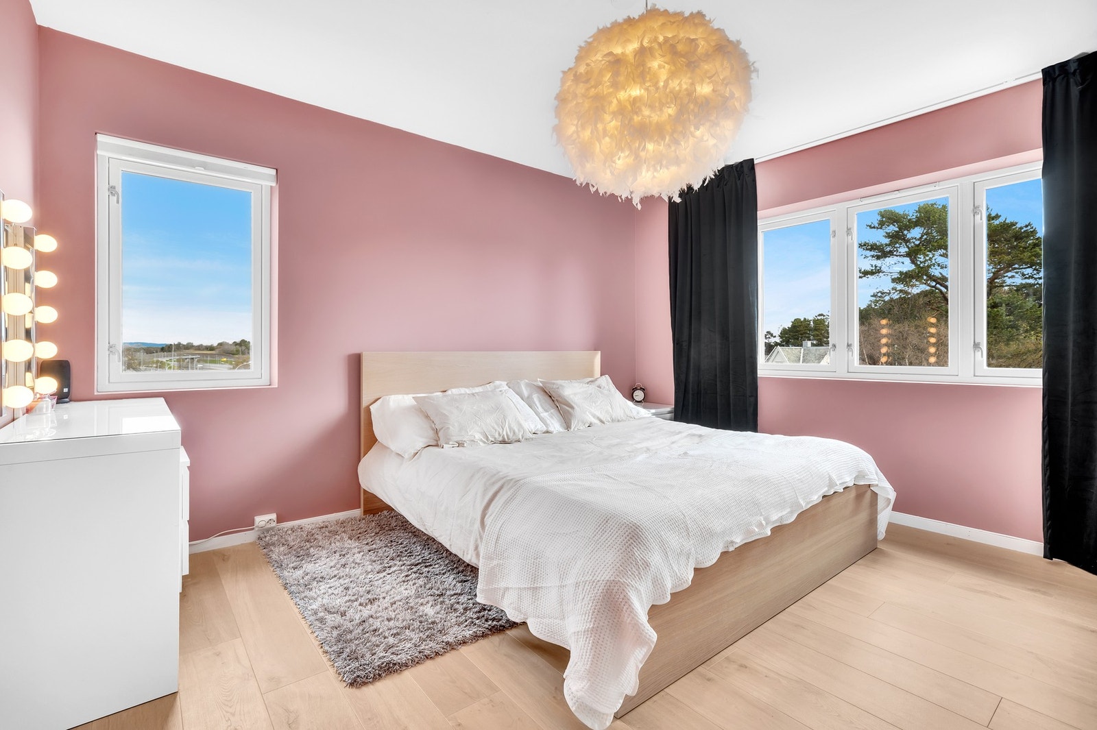 Hovedsoverommet er på hele 14 kvm. Galleribilde