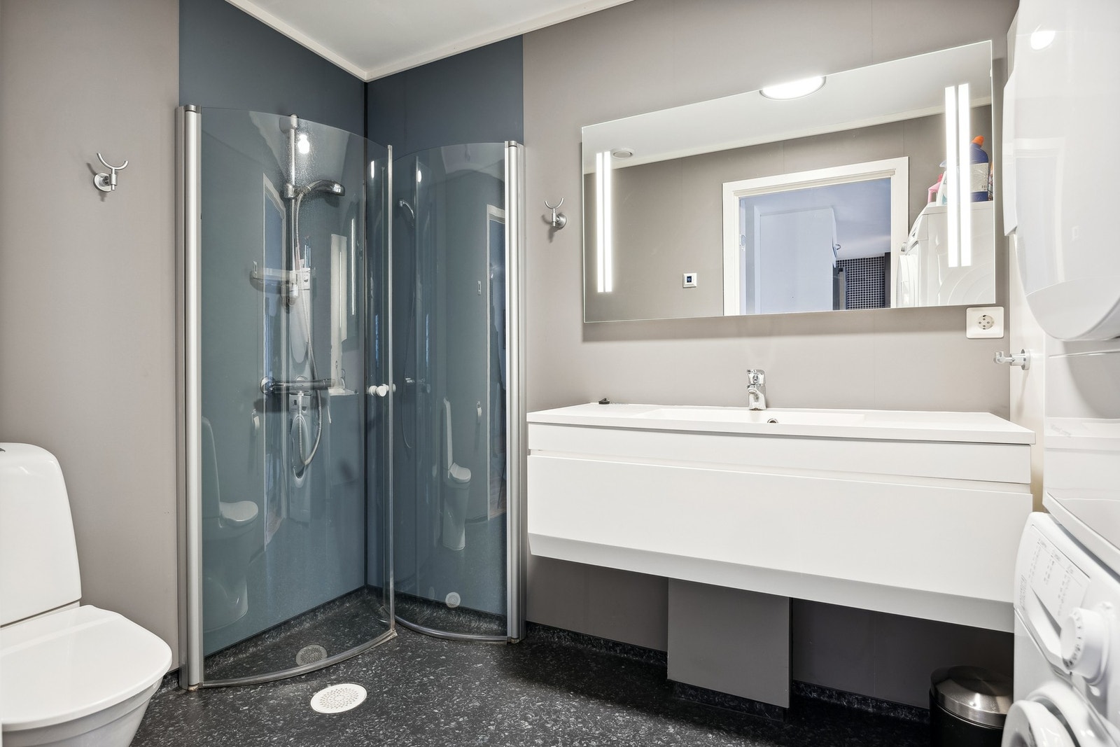 Bad utleiedel II Galleribilde