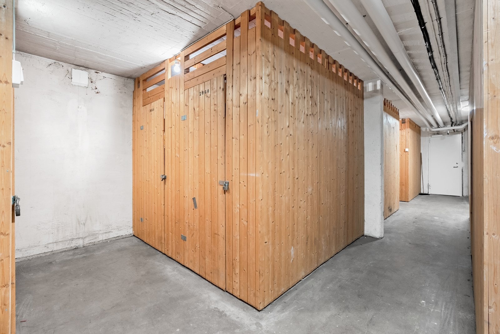 Medfølgende kjellerbod på ca. 3,3 kvm. Galleribilde