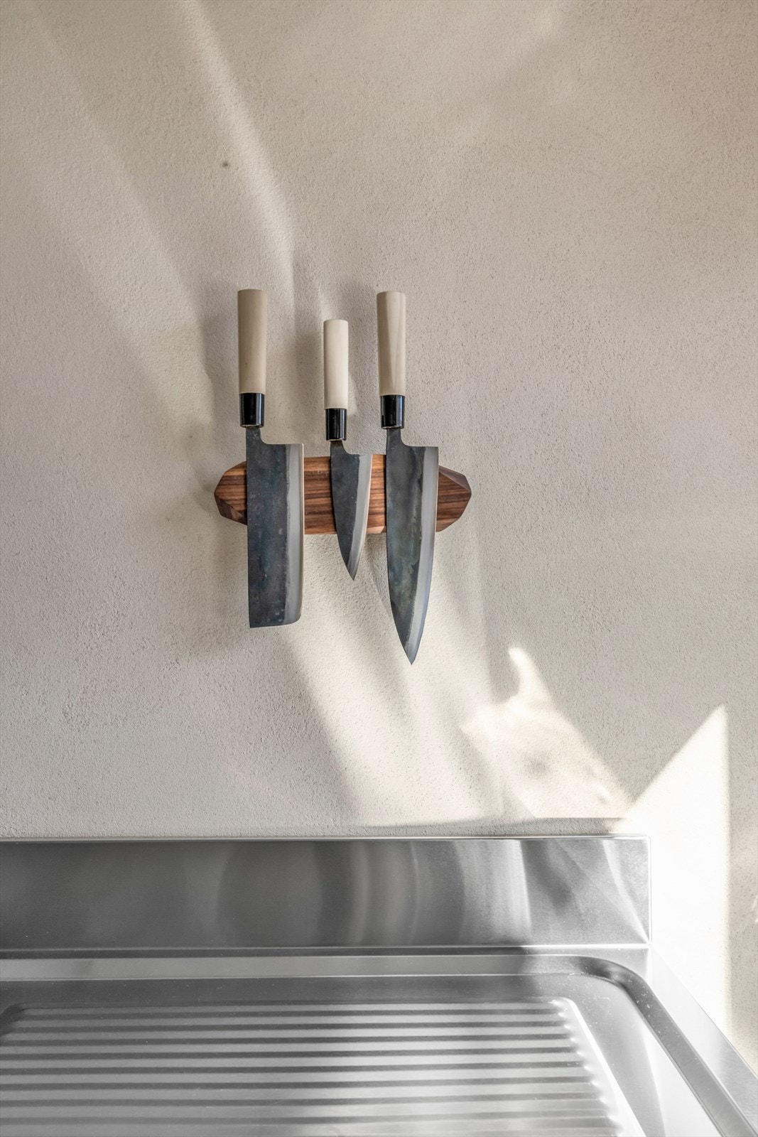 NOYER knivoppheng med japanske kniver Galleribilde