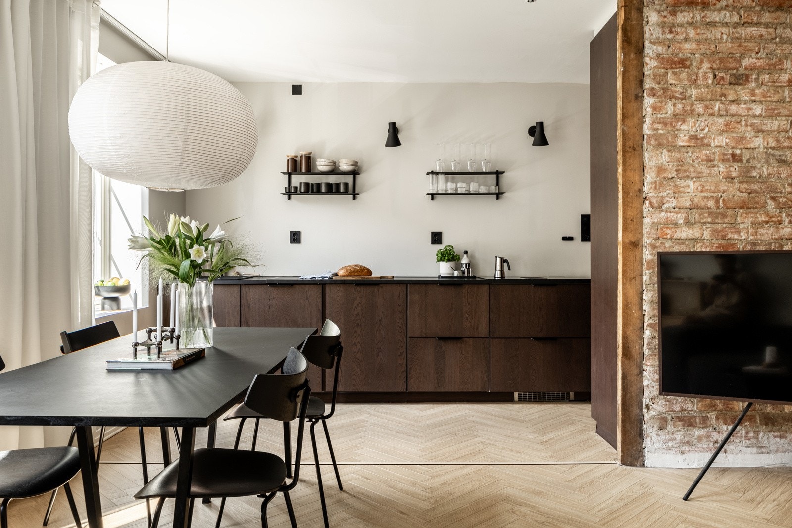 Siebkes gate 4A presenteres av EIE eiendomsmegling ved Alexander Birkeland. Galleribilde