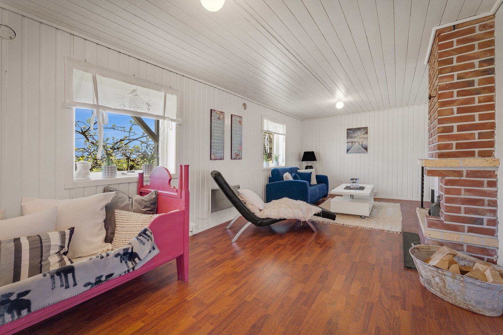 Peisestue. Galleribilde