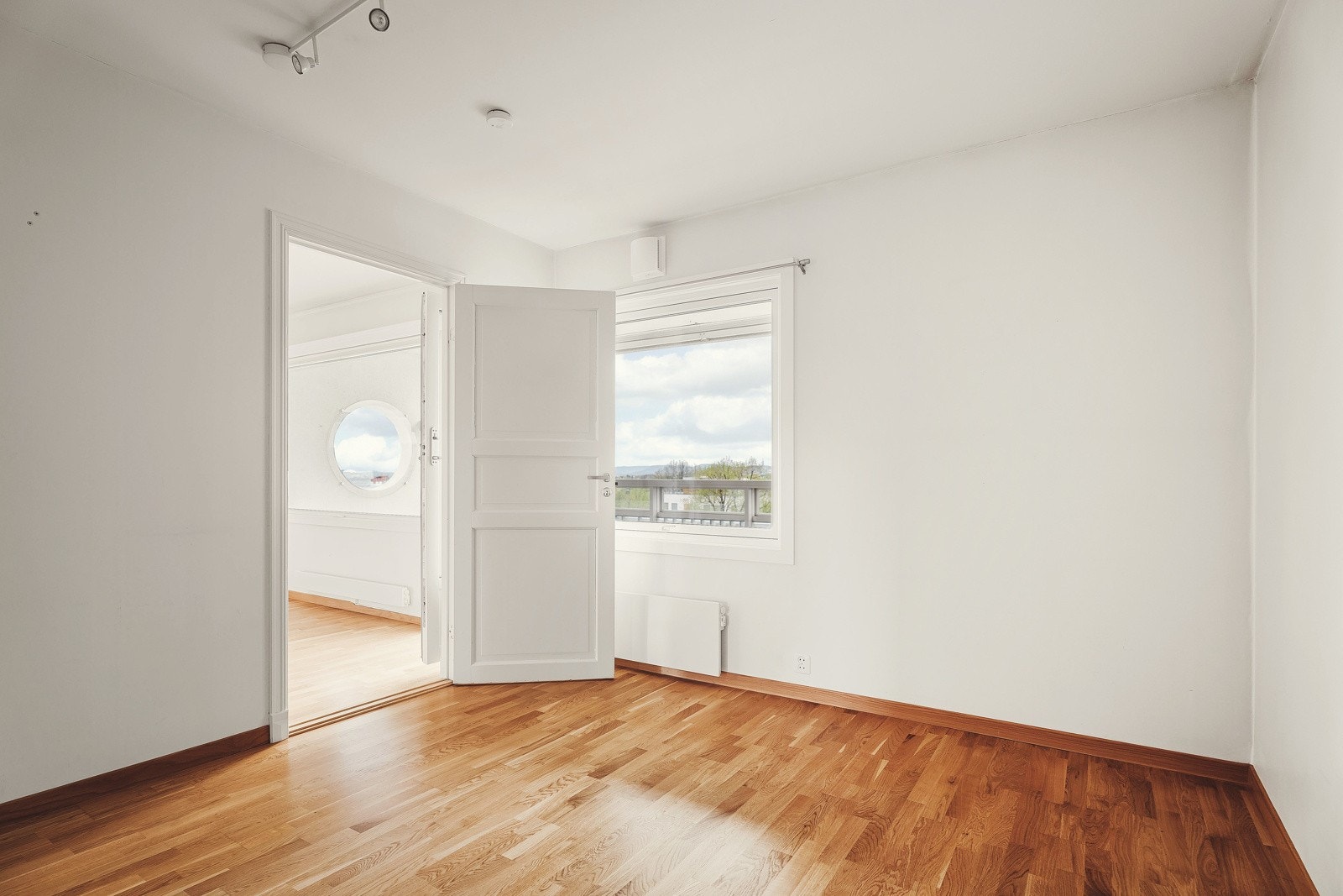 Leiligheten inneholder 2 soverom. Galleribilde