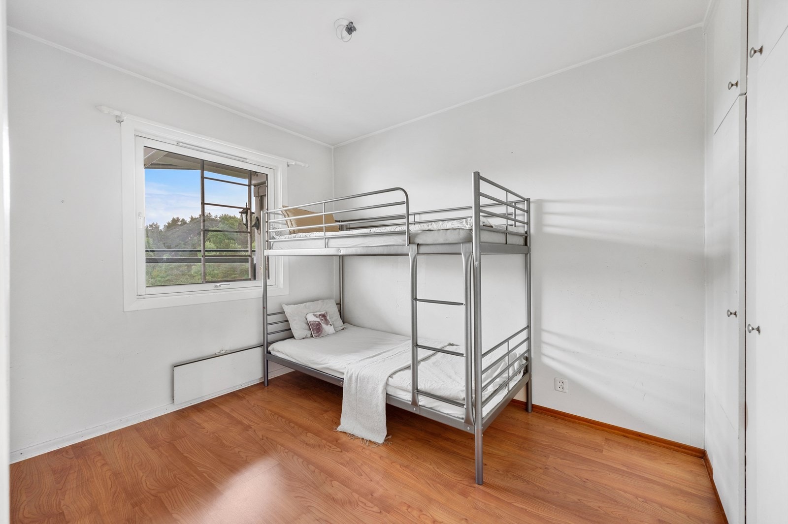 - Soverom 2 måler 9,4m² - Galleribilde