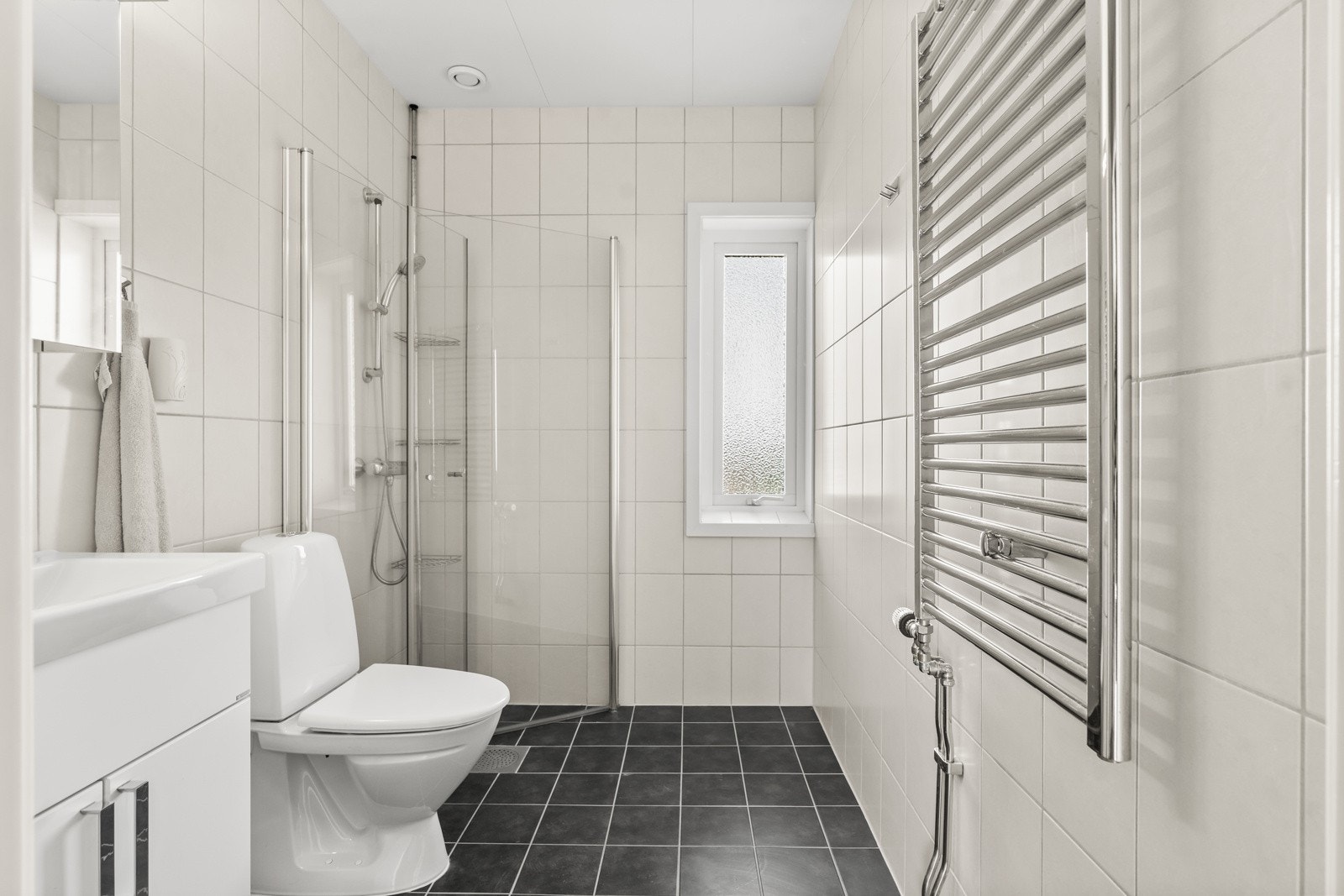 Bad beliggende i første etasje Galleribilde