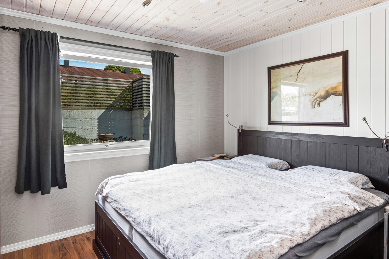 Soverom 4 er beliggende i første etasje Galleribilde