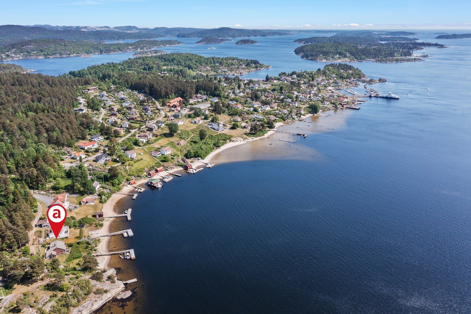 En idyllisk beliggende enebolig på Sandøya Galleribilde