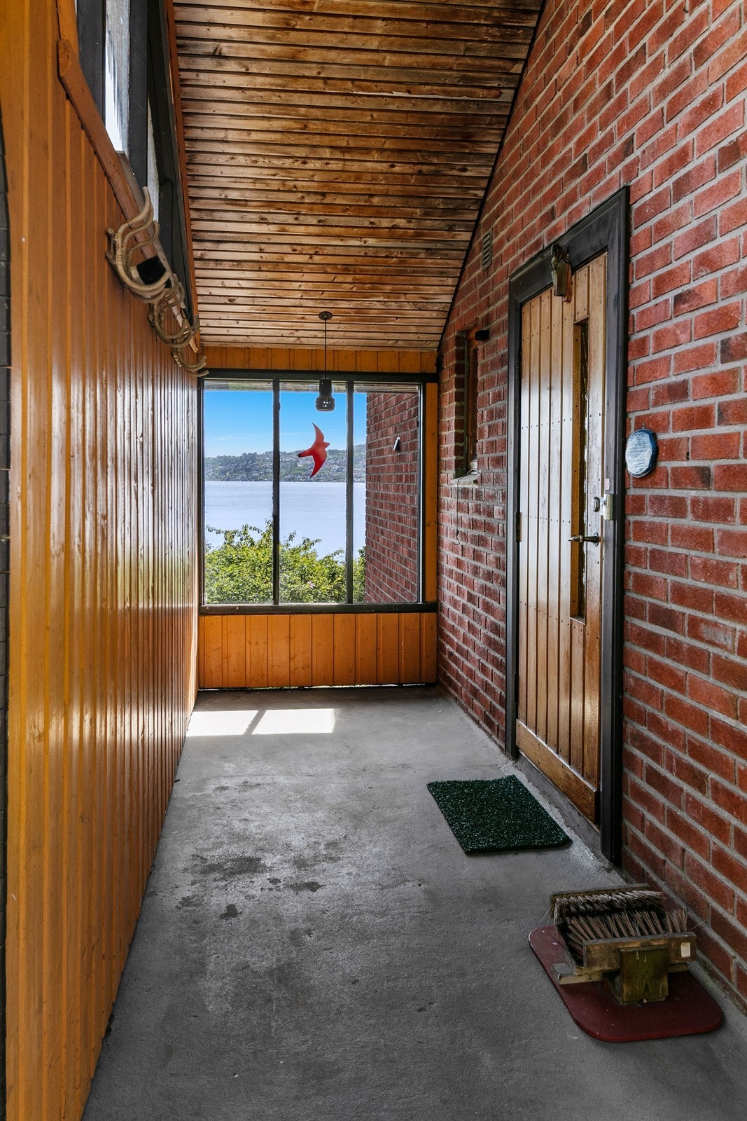 Overbygget inngangsparti Galleribilde