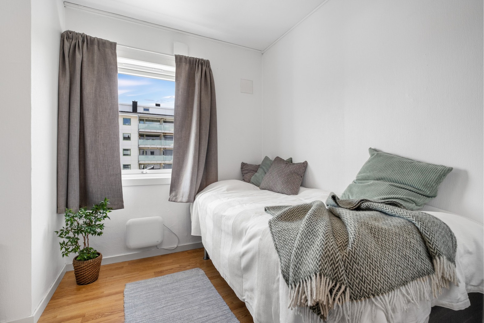 Soverom på ca. 7,1 m² Galleribilde
