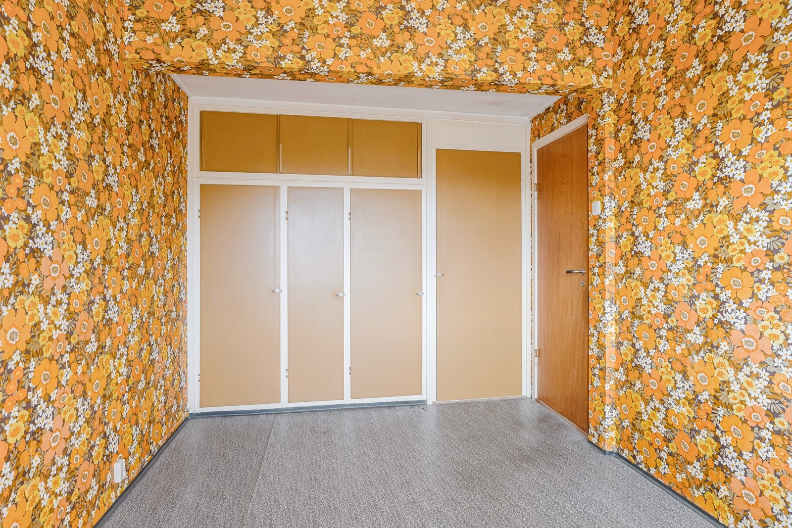 Soverommet er utstyrt med garderobeskap. Galleribilde