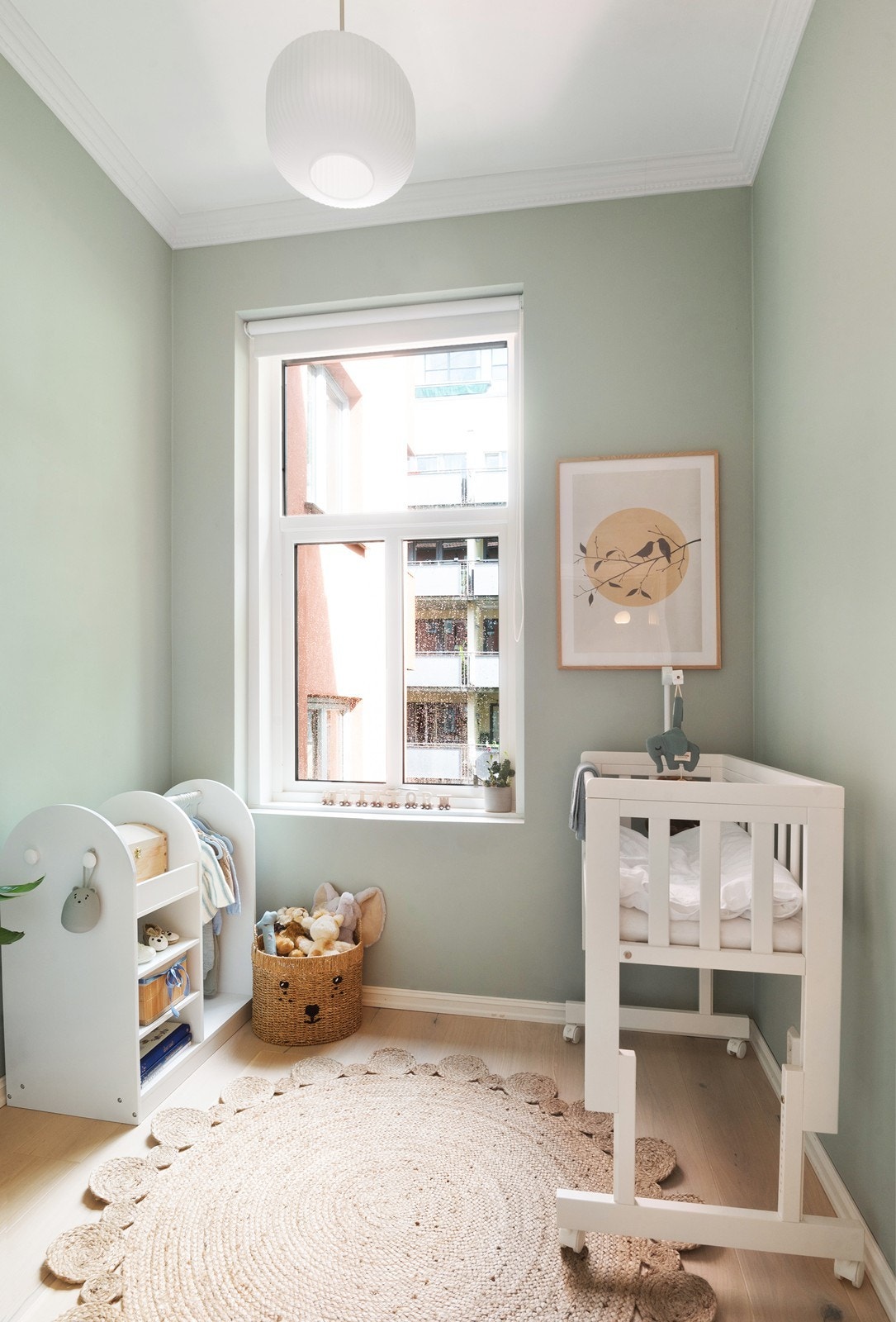 Soverom 2. Vinduet på dette rommet ble byttet i 2023 Galleribilde