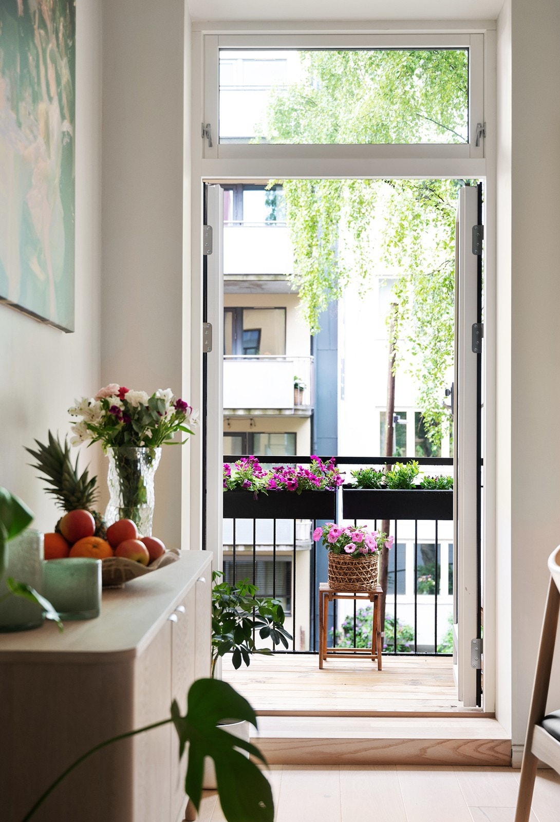 Utgang fra stue til balkong Galleribilde