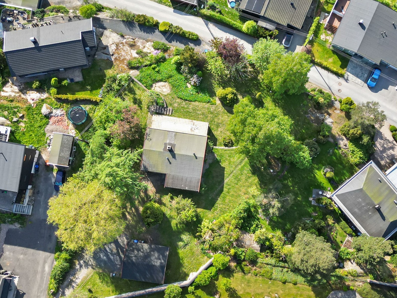 Tomten er på hele 1 609 kvm og gir gode muligheter for ytterligere utnyttelse. Galleribilde