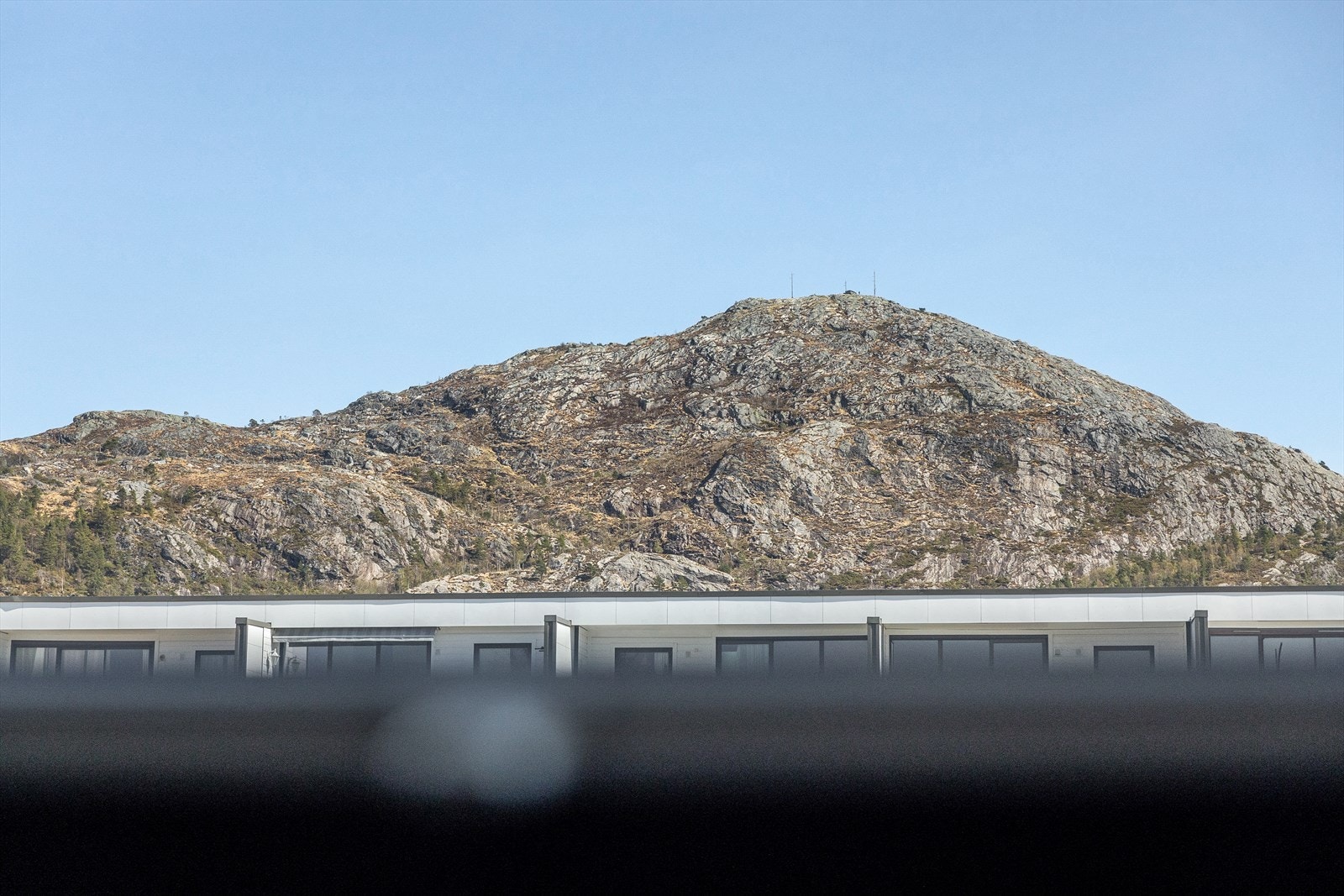 Nærhet til flotte turterreng på Lyderhorn samt kort vei til Byfjellene. Galleribilde