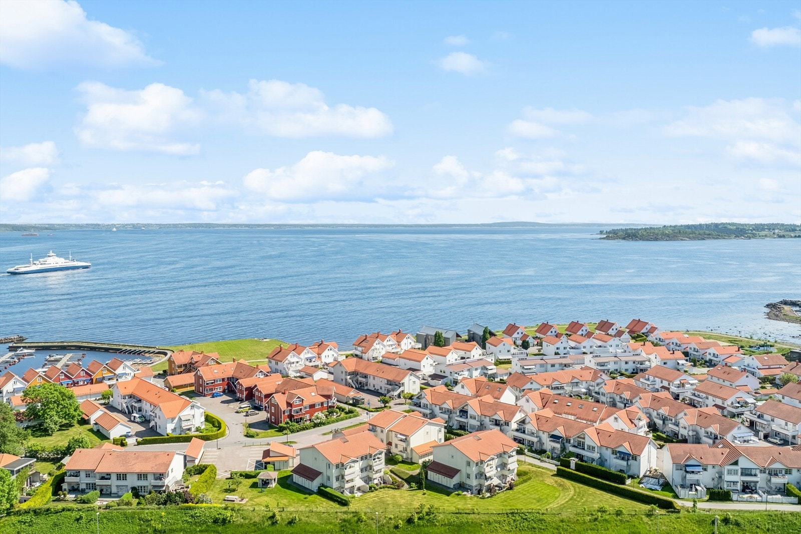 Dronebilde av idylliske Strandparken Galleribilde