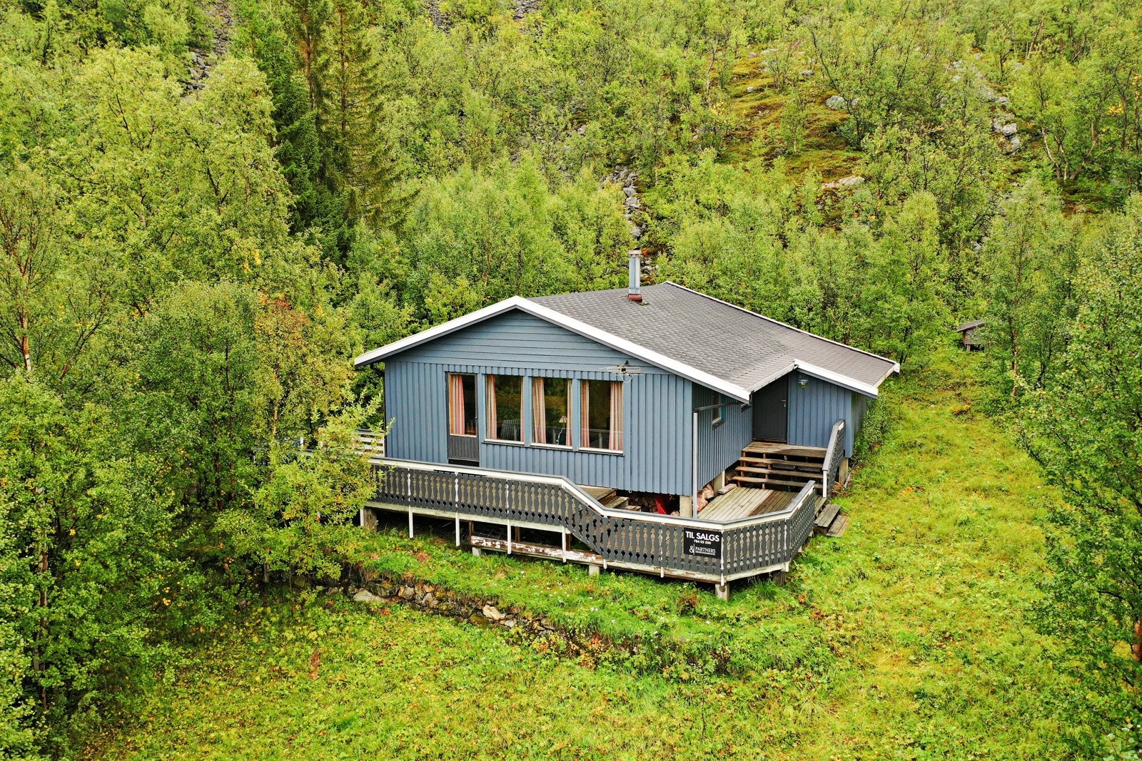 Velkommen til Lerresfjordveien 882 - Presentert av Partners Eiendomsmegling Galleribilde