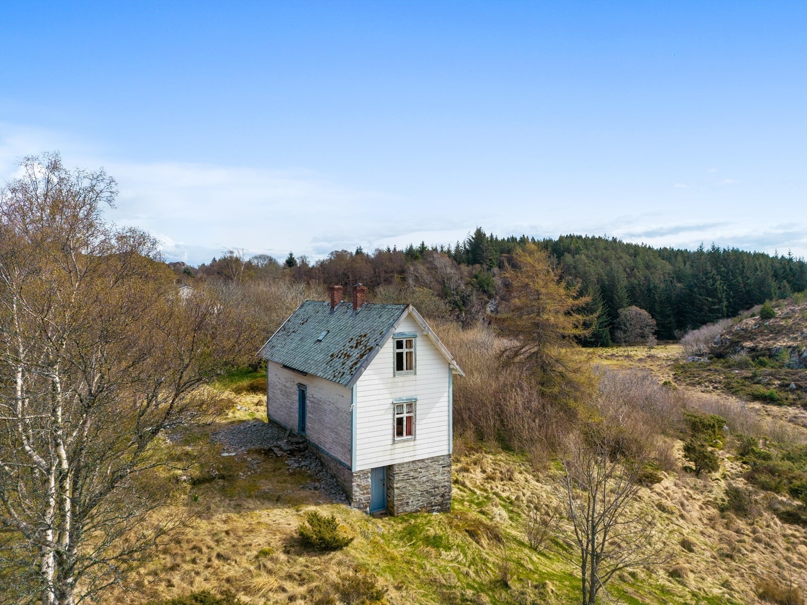 Sjarmerende bolig av eldre dato. Galleribilde