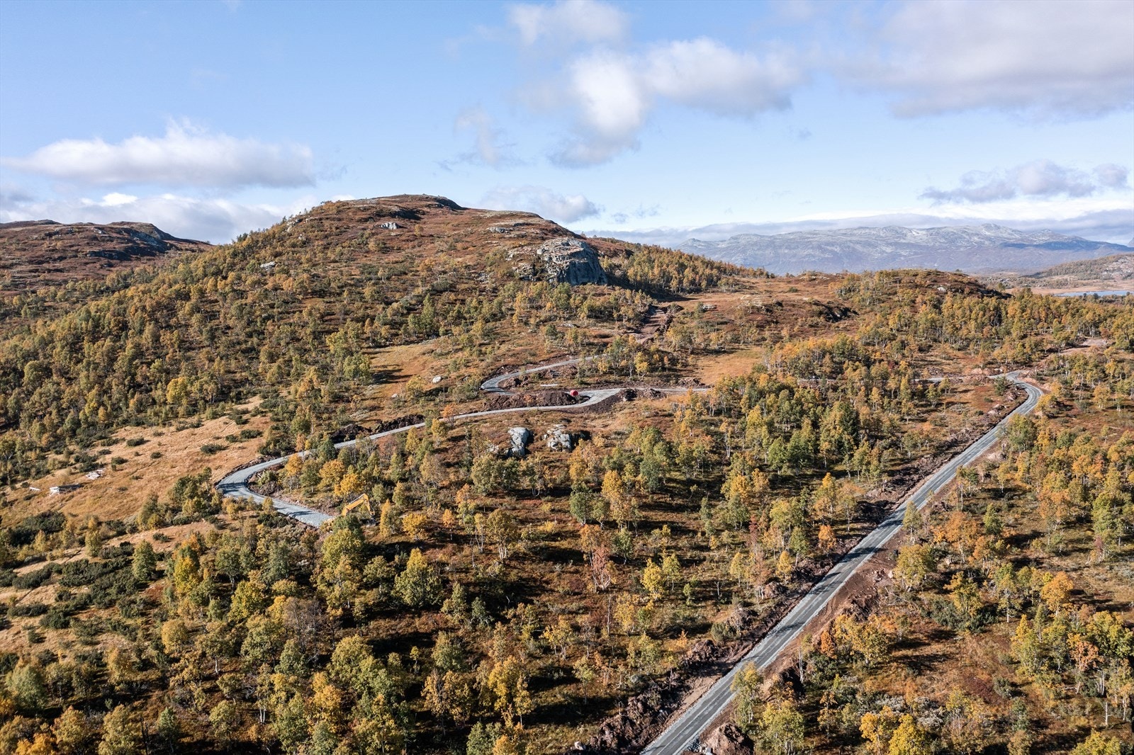 Veien til venstre ender ved tomt 32/33. Galleribilde