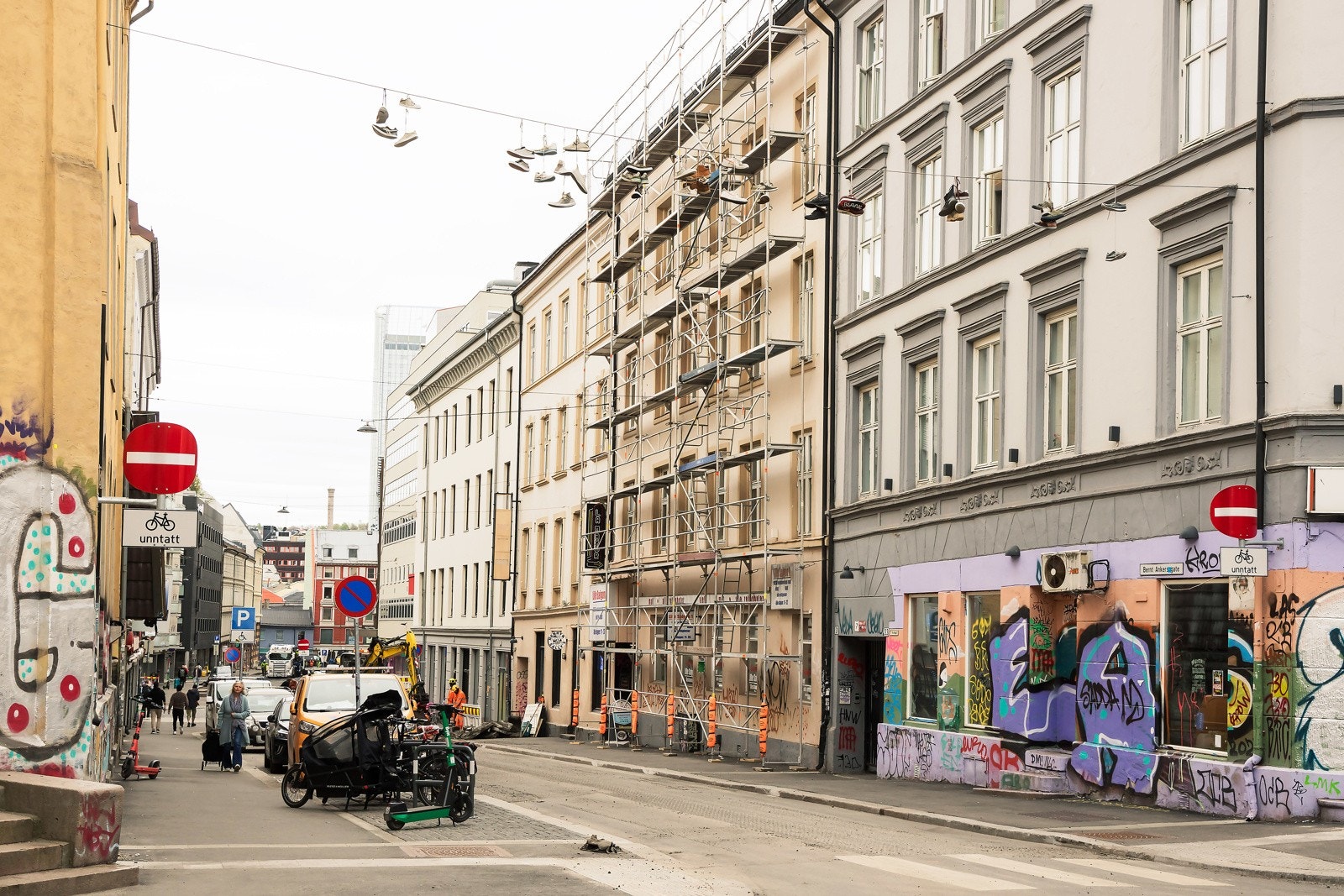 Du bor med "alt" innen gangavstand, det være seg kollektivtilbud, nisjebutikker, servering - egentlig det man ønsker seg når man bor i Oslo by. Galleribilde