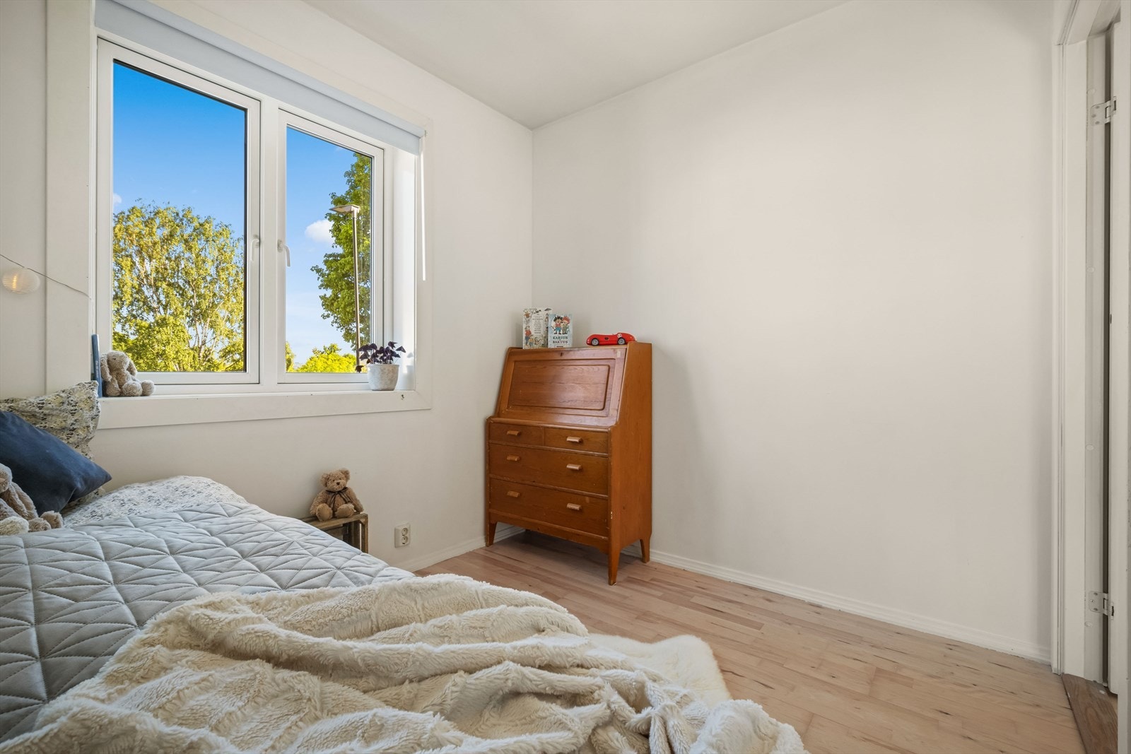 Kan selvsagt også brukes som gjesterom/barnerom eller kontor Galleribilde