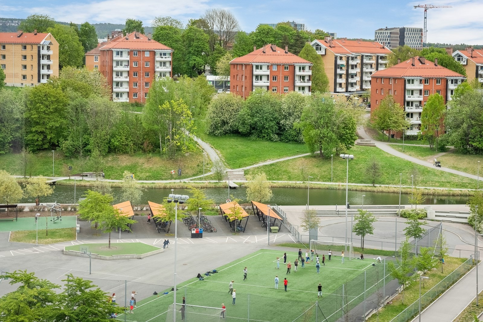 Teglverksdammen. Galleribilde